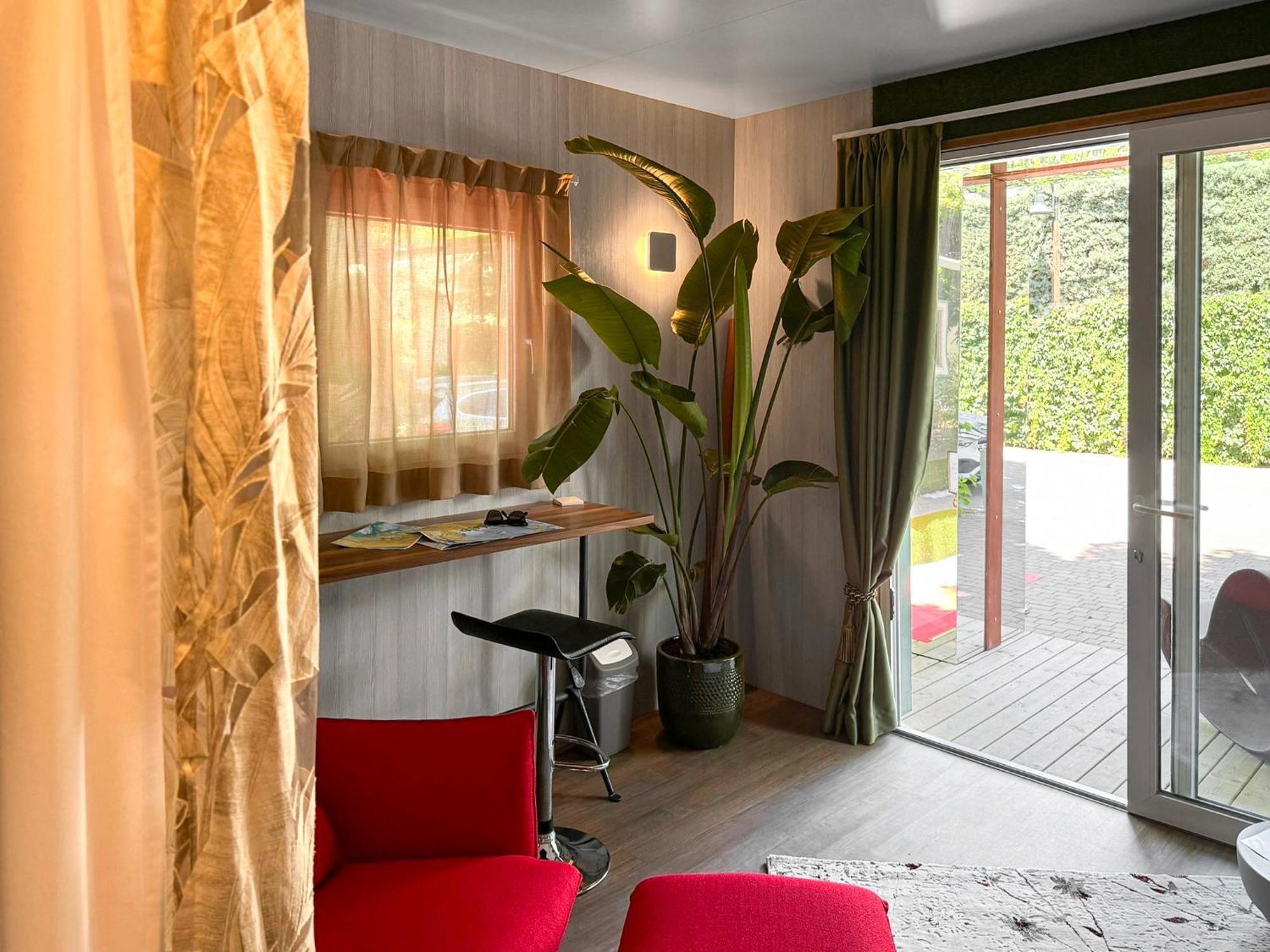 Luxury Camp At Union Lido 5*